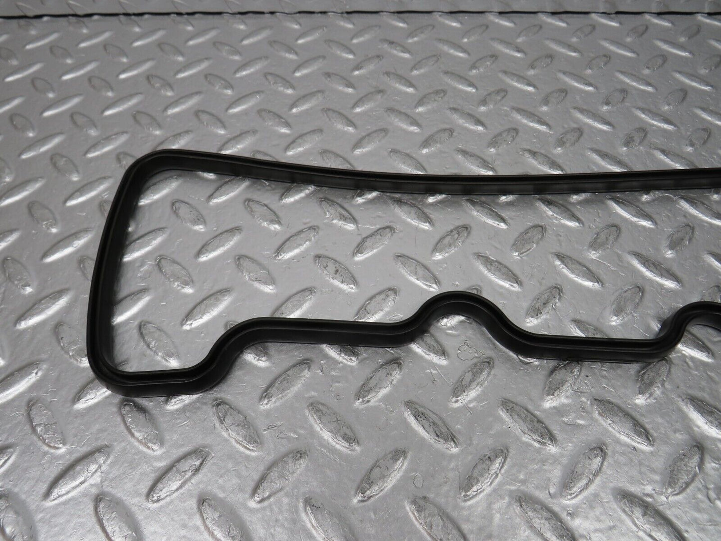 0107 Mercedes-Benz W116 350SE Valve Cover Gasket 1160161421