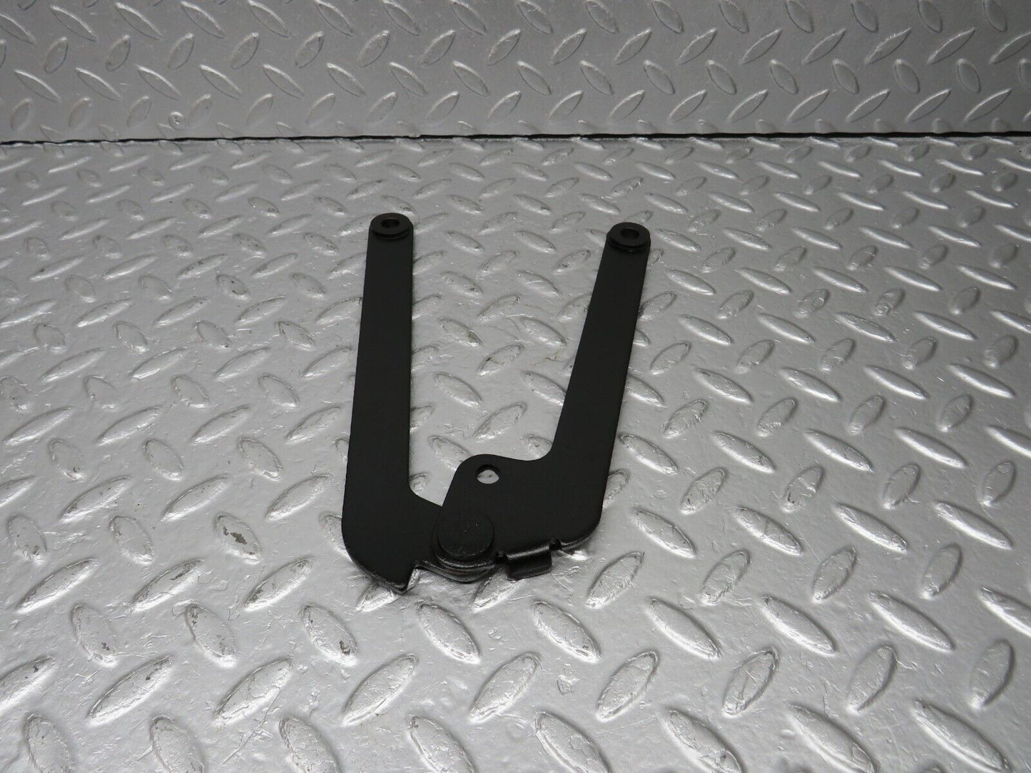 40405 Mercedes-Benz W110 230 Bonnet Hinge Left Side