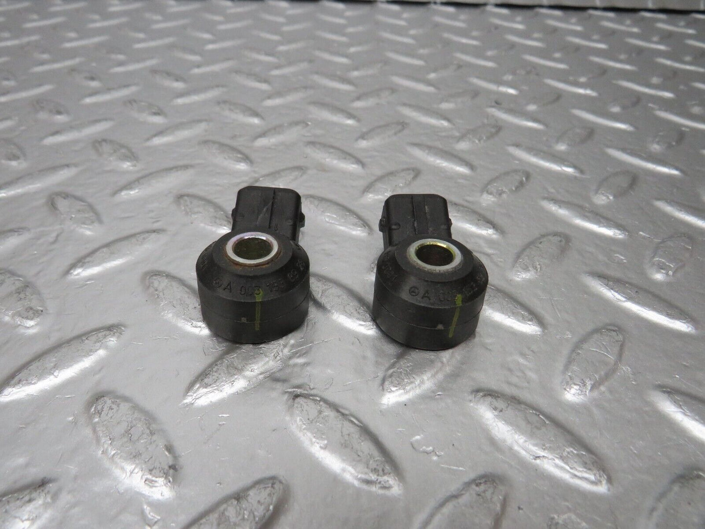 24906 Mercedes-Benz W140 S320 Knock Sensor Siemens Pair 0031538928