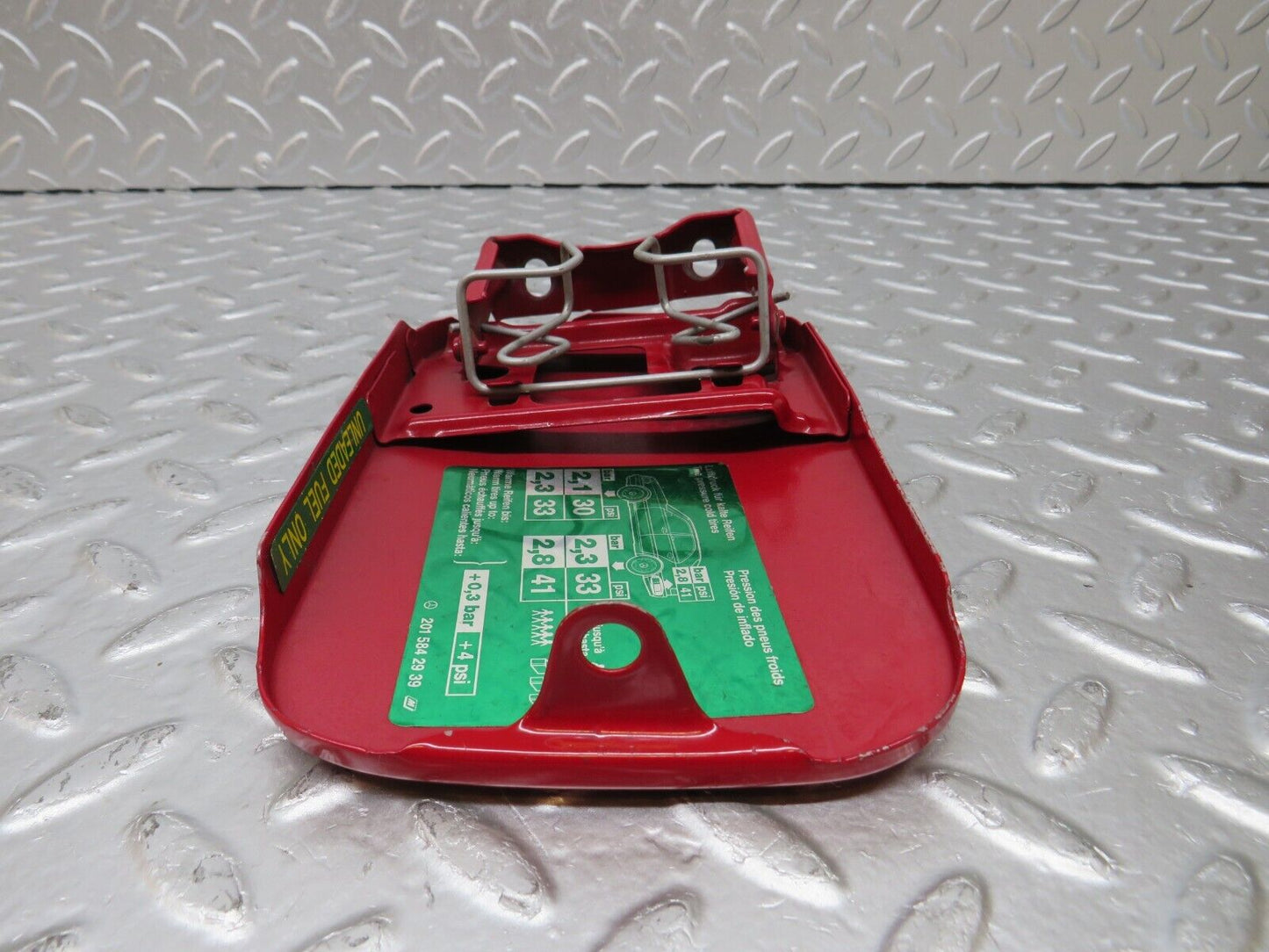 33272 Mercedes-Benz W202 C180 Fuel Tank Flap Cap 2015842939