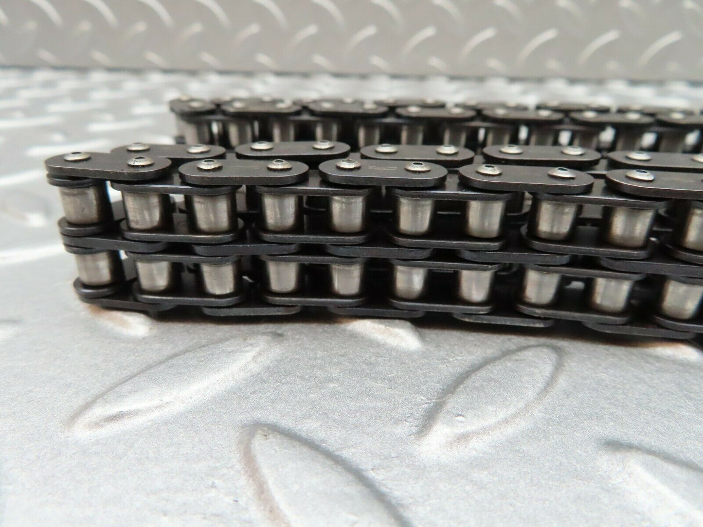 3672 Mercedes-Benz W108 280SE Timing Chain