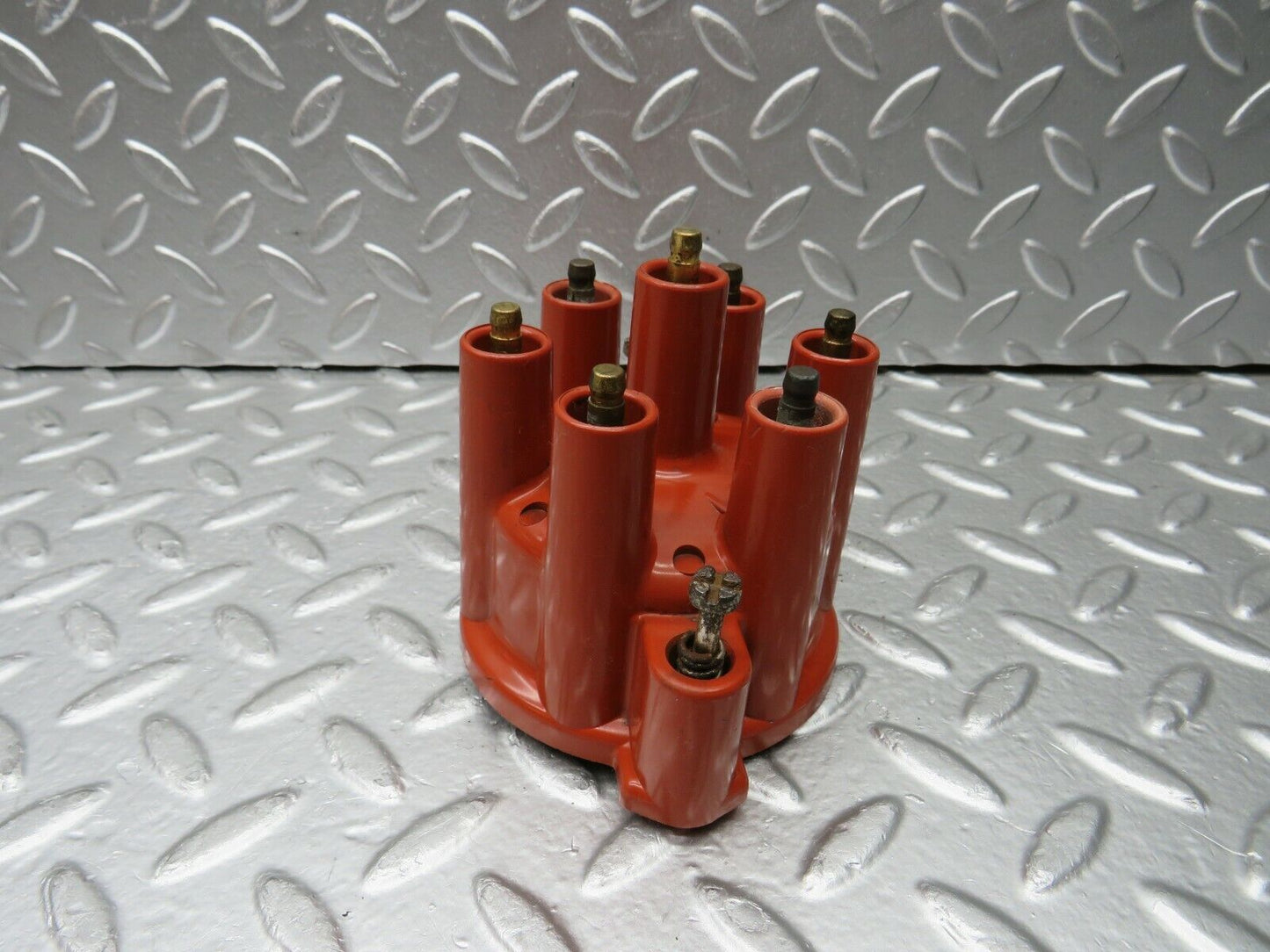 24089 Mercedes-Benz W123 280E Ignition Distributor Cap