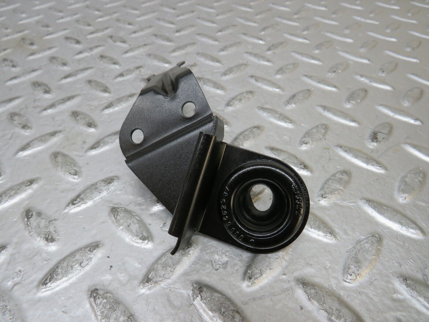 27460 Mercedes-Benz W123 280E Wire Cable Bracket