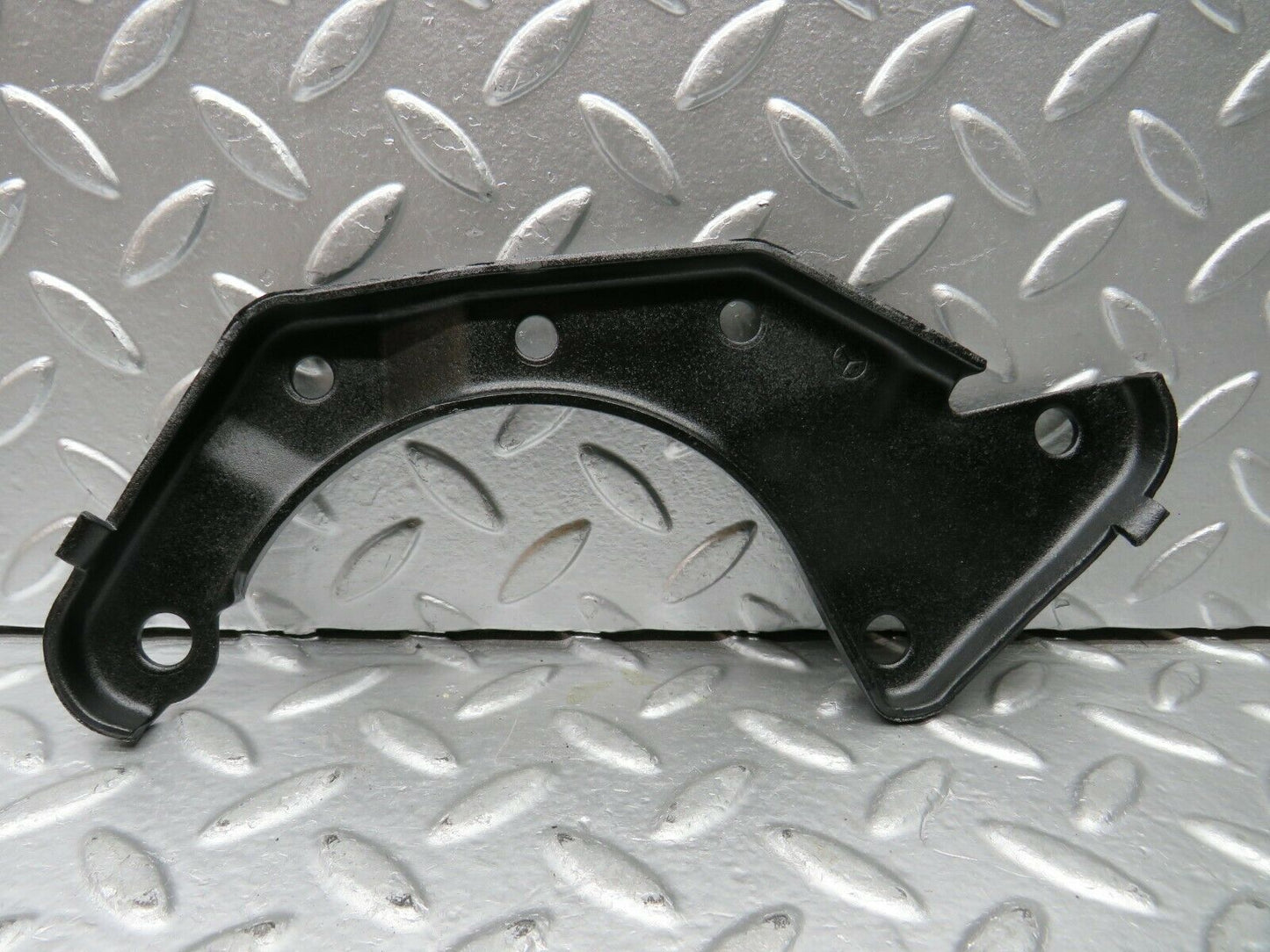 23060 Mercedes-Benz C123 230CE Coupe Alternator Generator Bracket