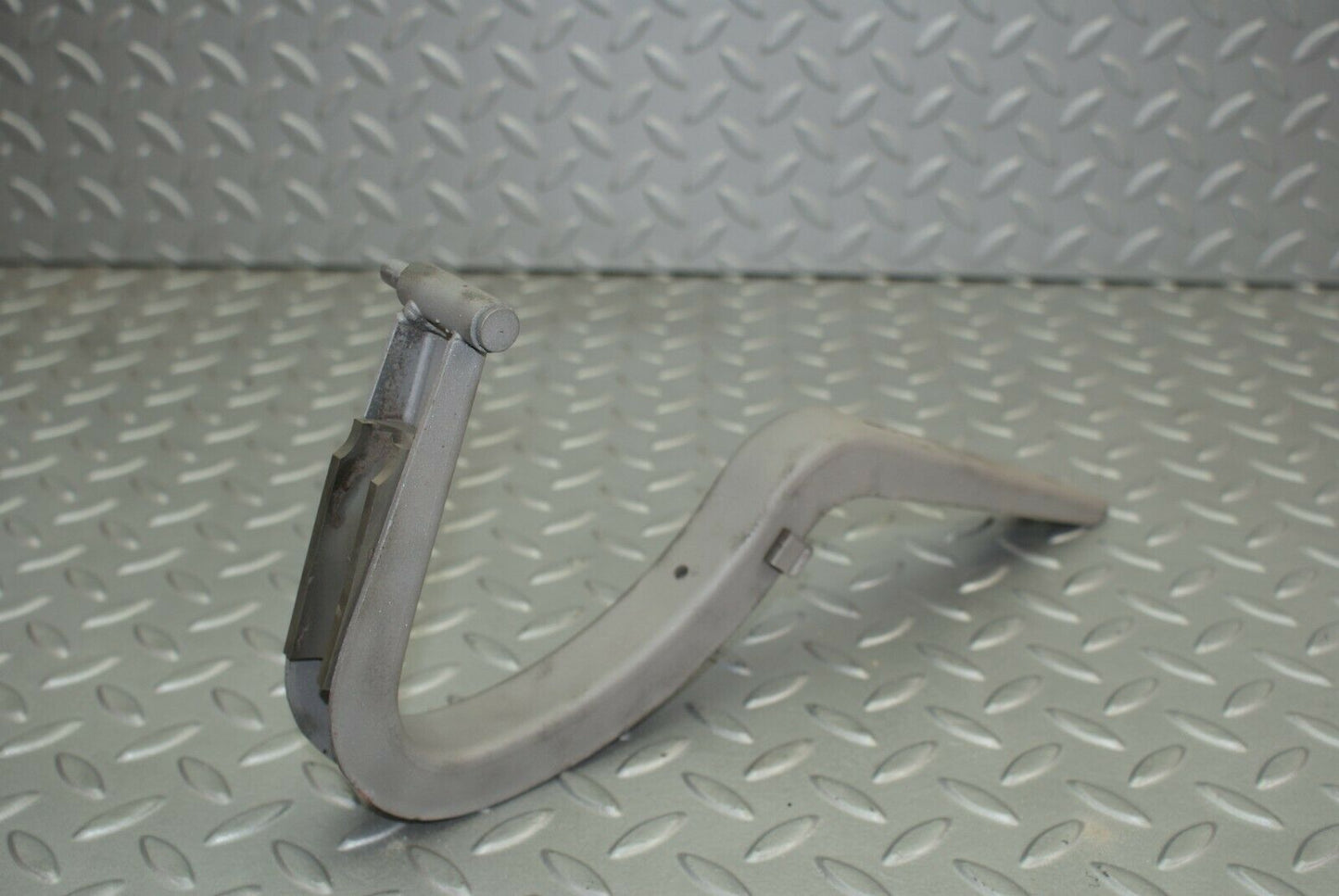 2709 Mercedes-Benz C107 350SLC Coupe Trunk Lid Hinges Right Side