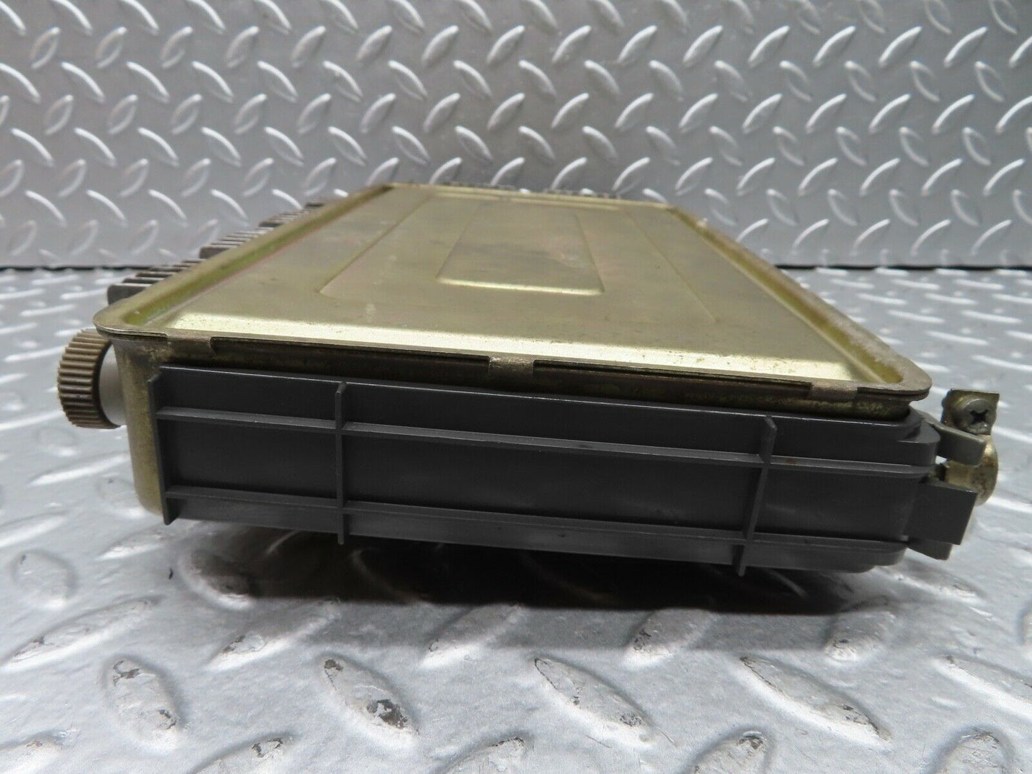 20768 Mercedes-Benz R107 450SL ECUEngine Control Unit 0280002003
