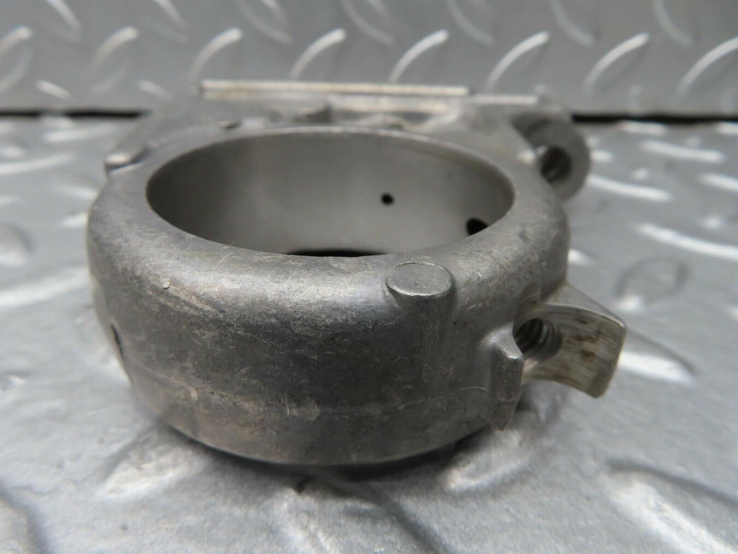 16716 Mercedes-Benz C107 380SLC Camshaft Tower Bearing 1160515118