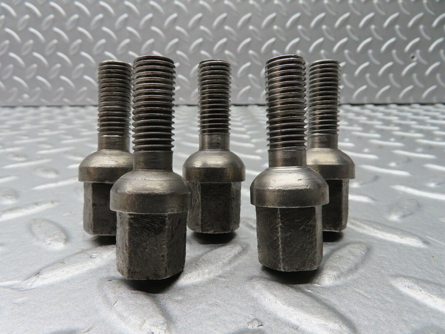 20526 Mercedes-Benz 5x Alloy Wheel Lug Bolt M12x1.5