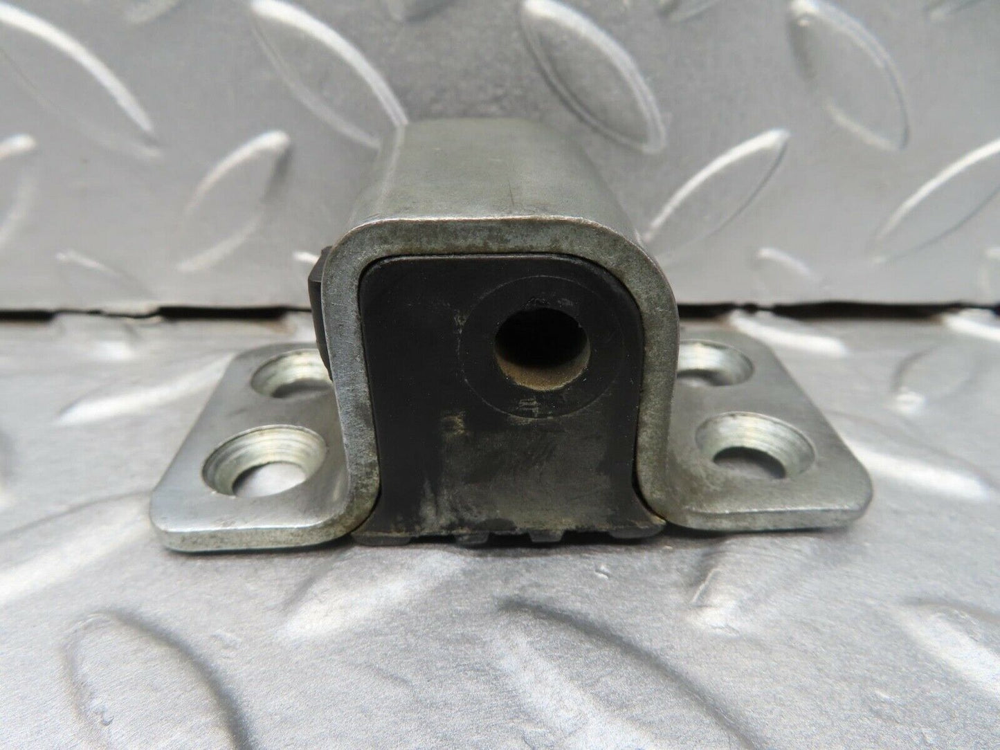 15940 Mercedes-Benz W123 280E Door Lock Latch Right Side