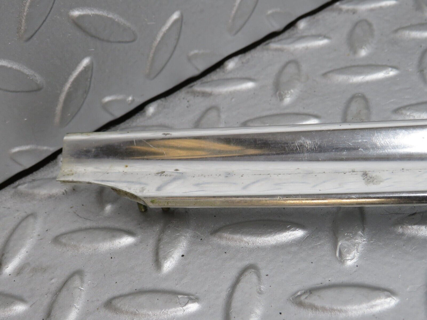39328 Mercedes-Benz R107 500SL Soft Top Cover Chrome Trim