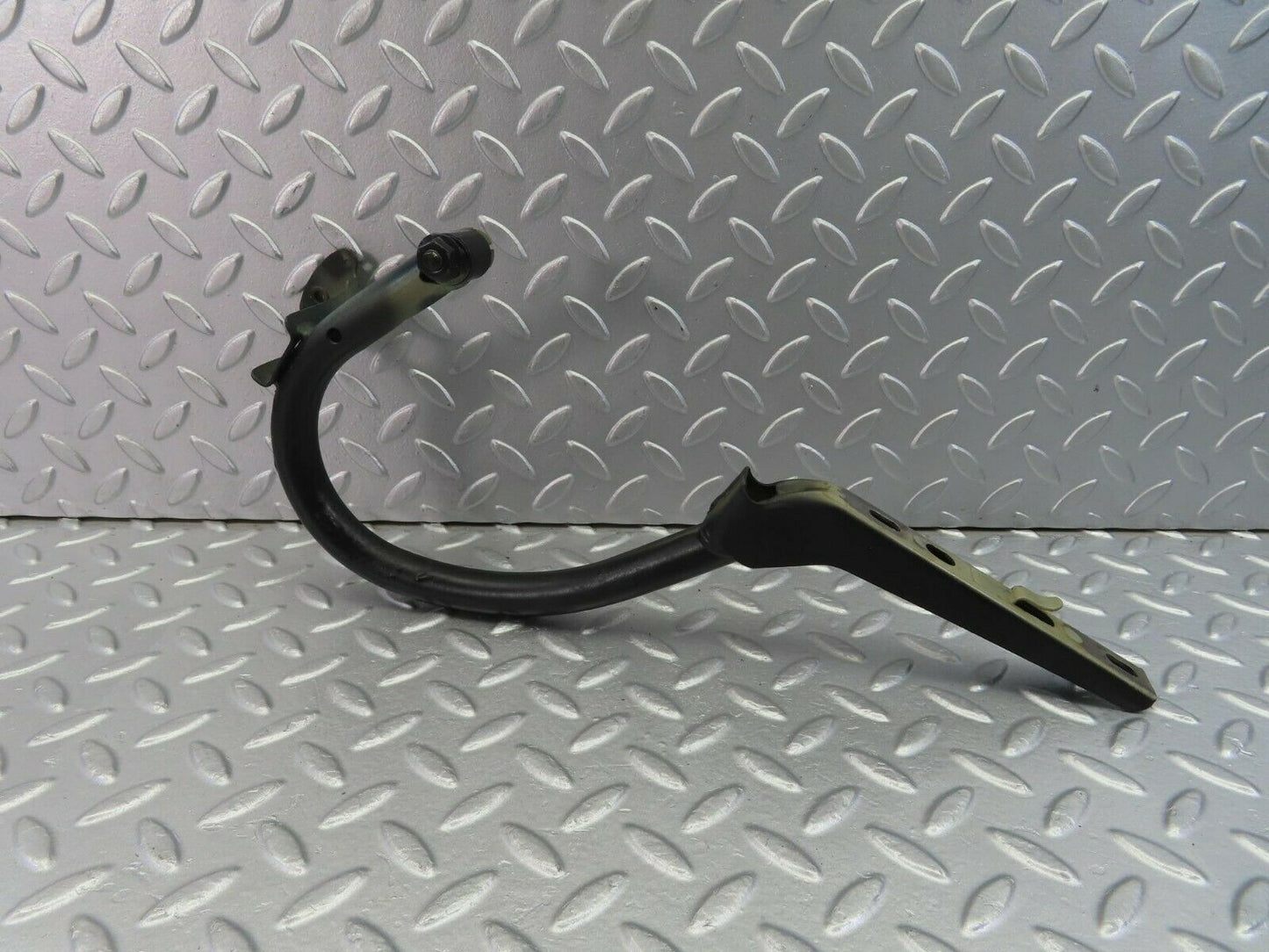 10480 Mercedes-Benz W201 190E Boot Lid Trunk Hinge Right Side