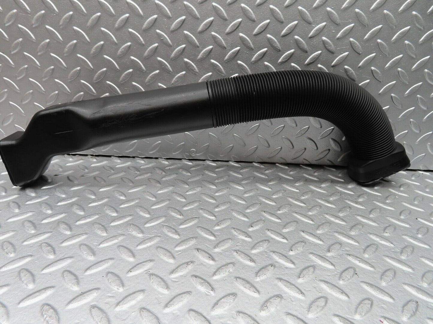 19900 Mercedes-Benz R129 300SL Coupe Air Intake Duct Pipe 1298310446