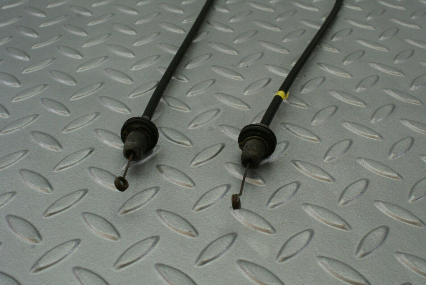 3047 Mercedes-Benz C123 280CE Coupe Heater Control Cable Pair