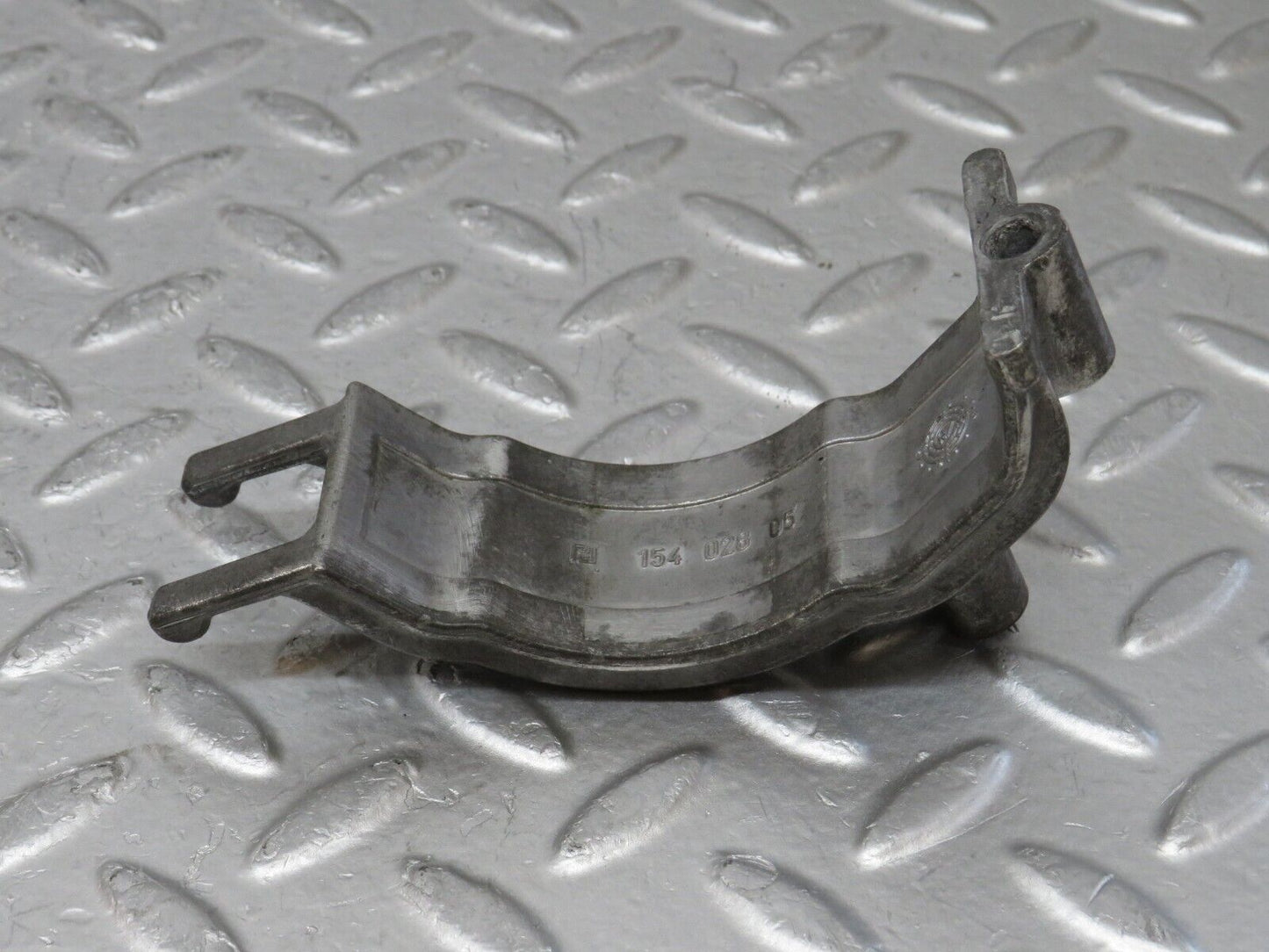 34944 Mercedes-Benz W210 320E Secondary Air Pump Bracket 1122370240