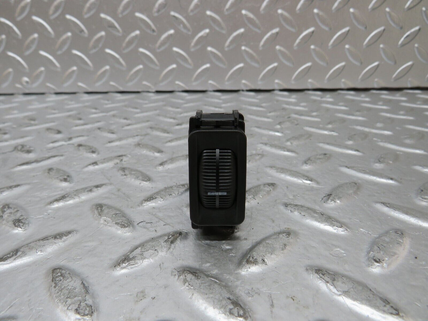 26559 Mercedes-Benz C124 220CE Coupe Headlight Level Switch 1248000673