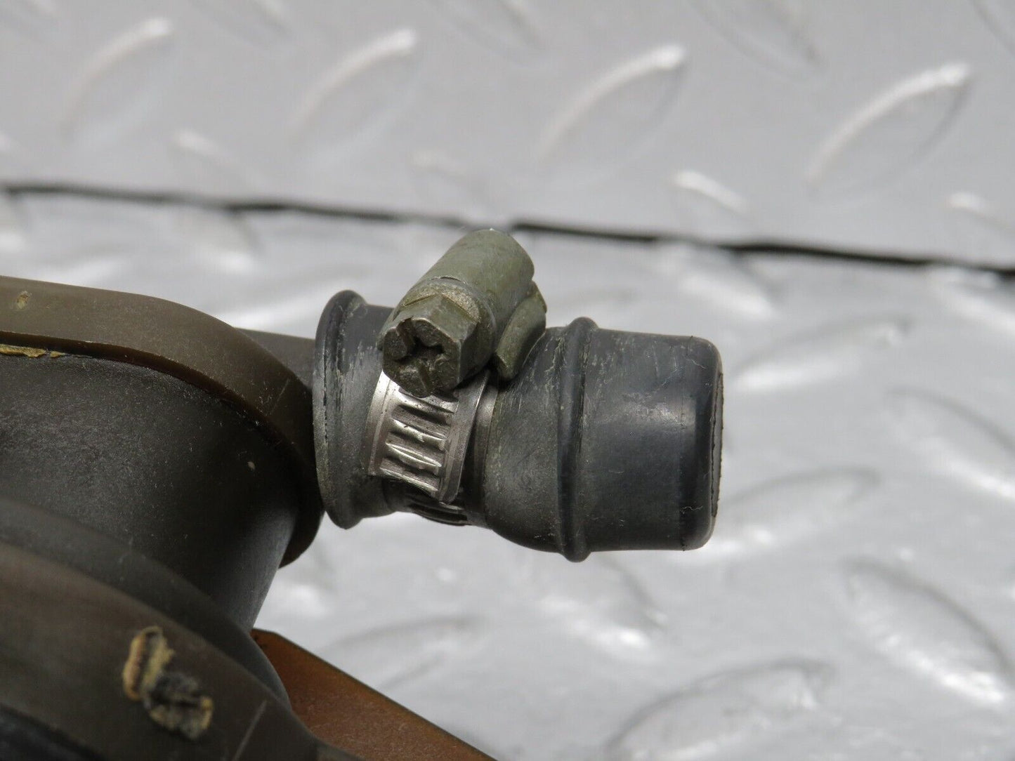 38033 Mercedes-Benz A124 320E Cabriolet Water Pump 0018303784 1147412081