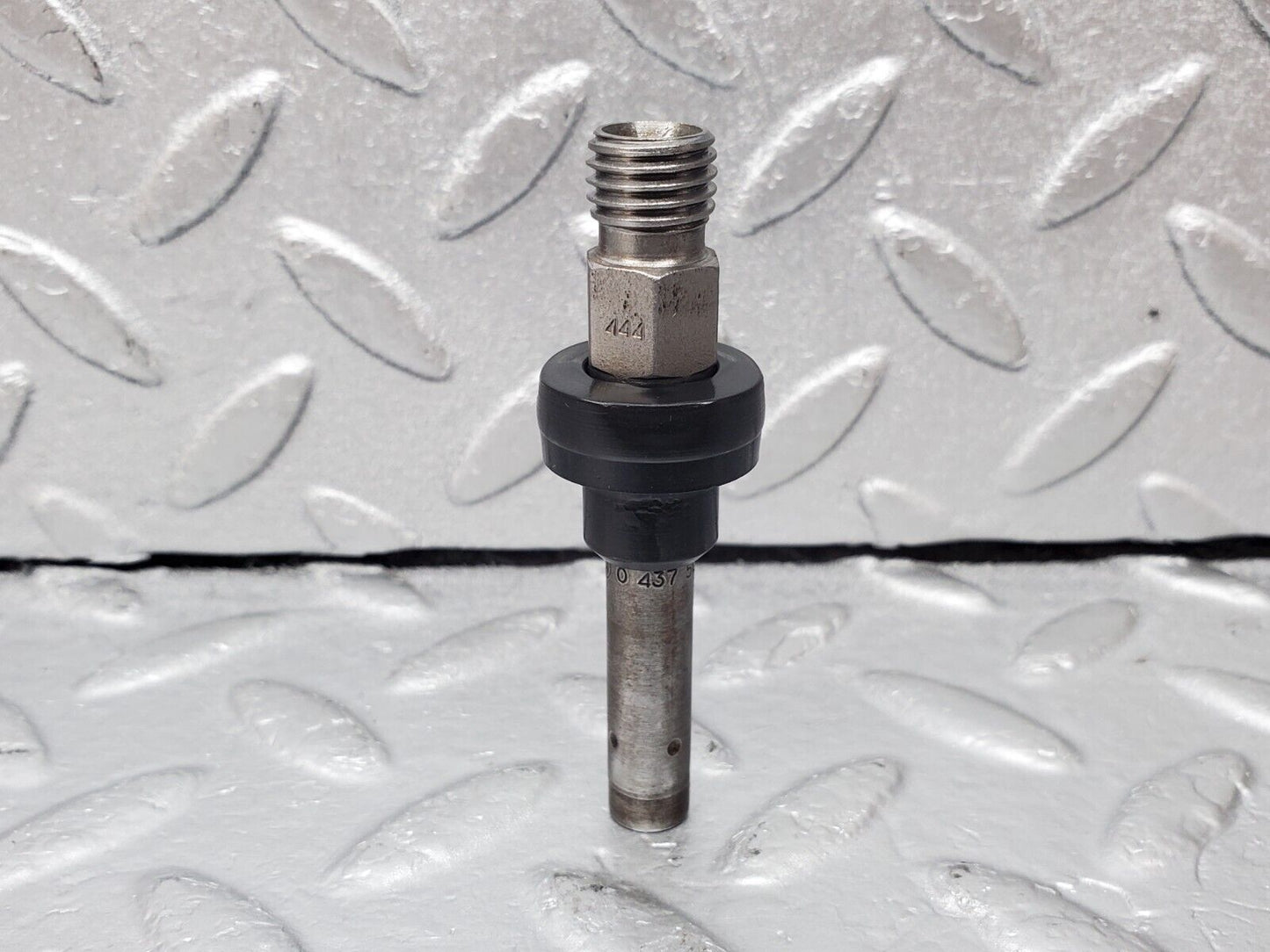 45464 Mercedes-Benz 280E M110.988 Fuel Injector Bosch 0437502010