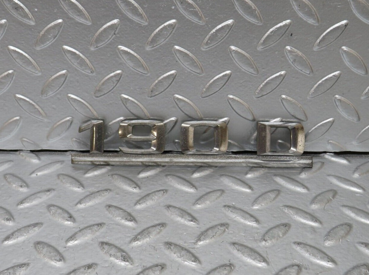 25199 Mercedes-Benz W201 190D Trunk  Badge Emblem
