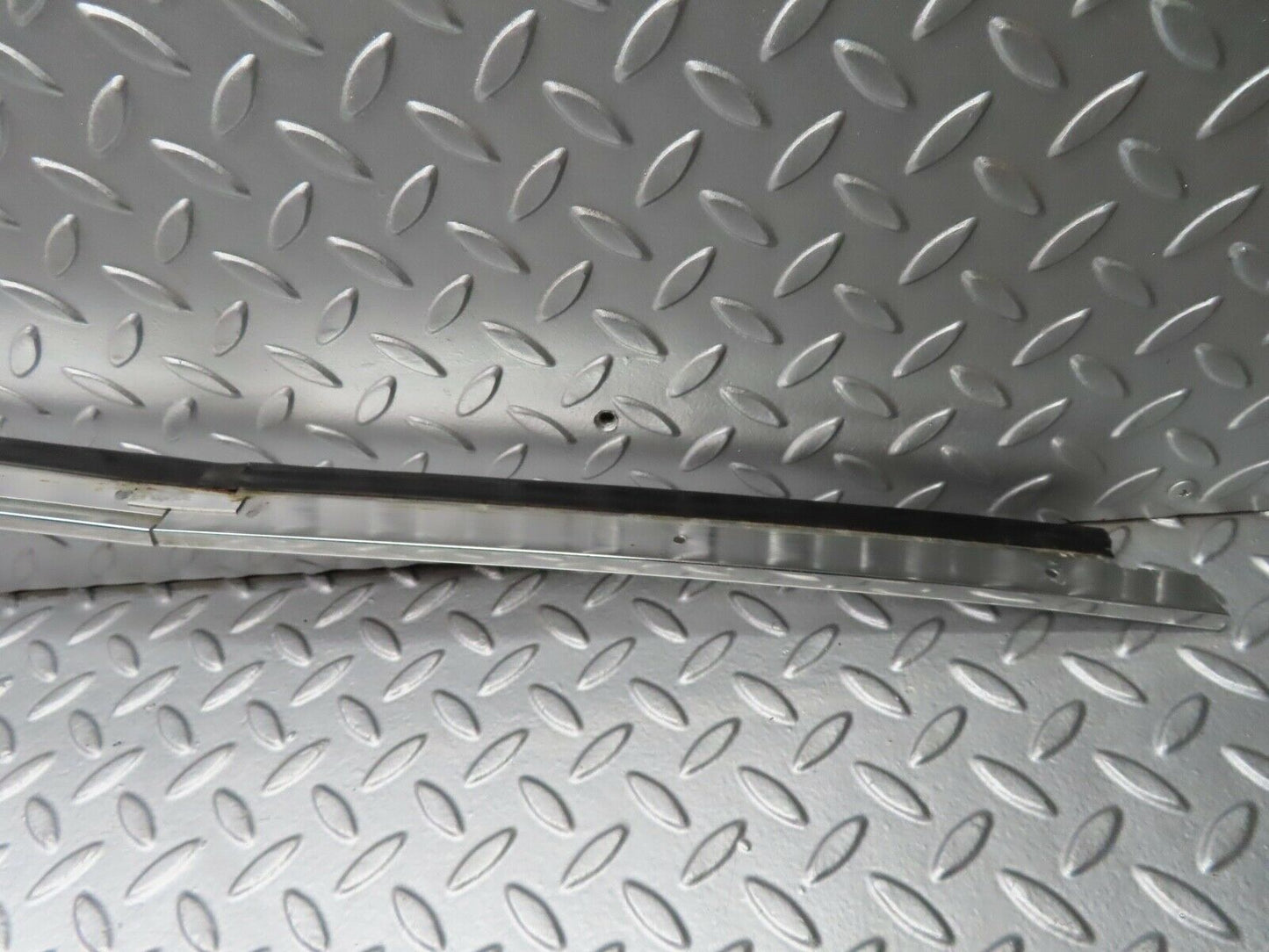 20955 Mercedes-Benz W114 250CE Coupe Roof Chrome Moulding Trim Left Side