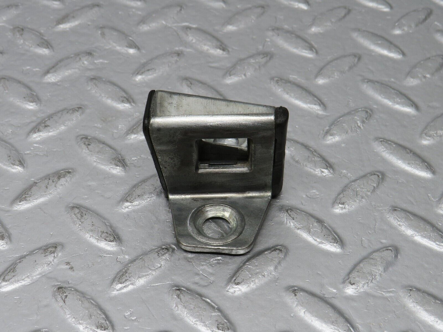 38860 Mercedes-Benz W201 190E 2.6L Door Lock Latch