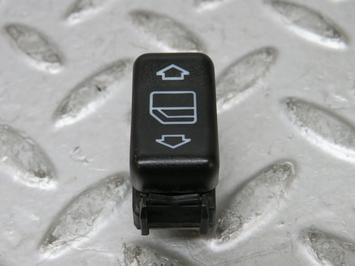 27562 Mercedes-Benz S124 300TE Electric Window Switch Right Side 1248209410