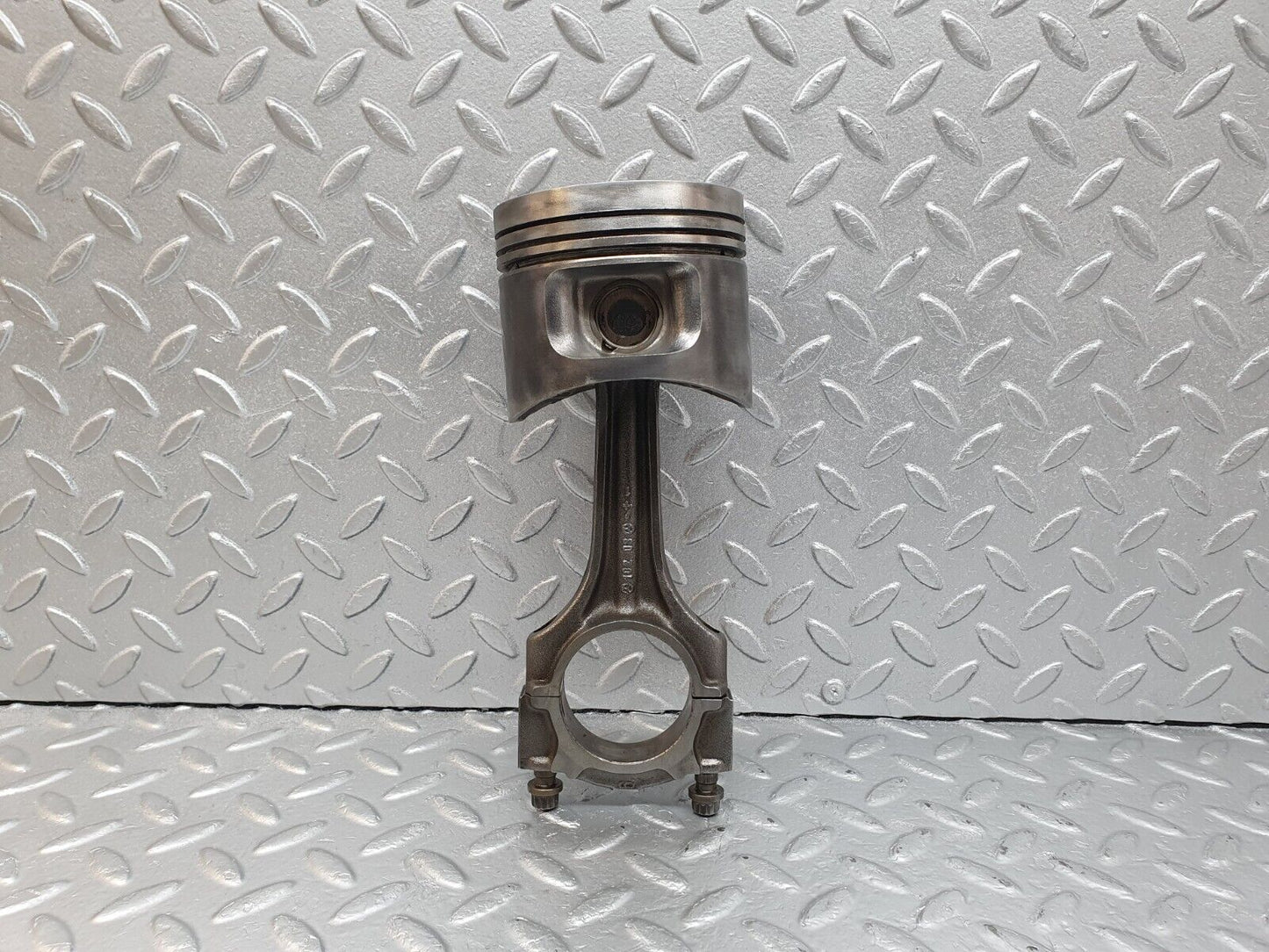 43076 Mercedes-Benz W123 Piston With Connecting Rod 95.485 mm 1020341
