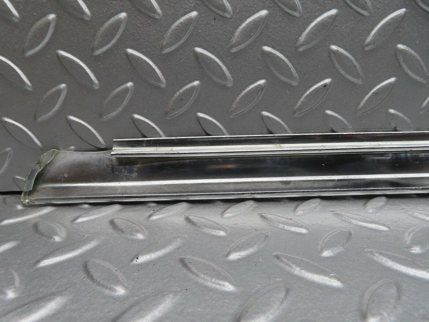 13111 Mercedes-Benz W111 220S Rear Left Door Chrome Moulding Trim