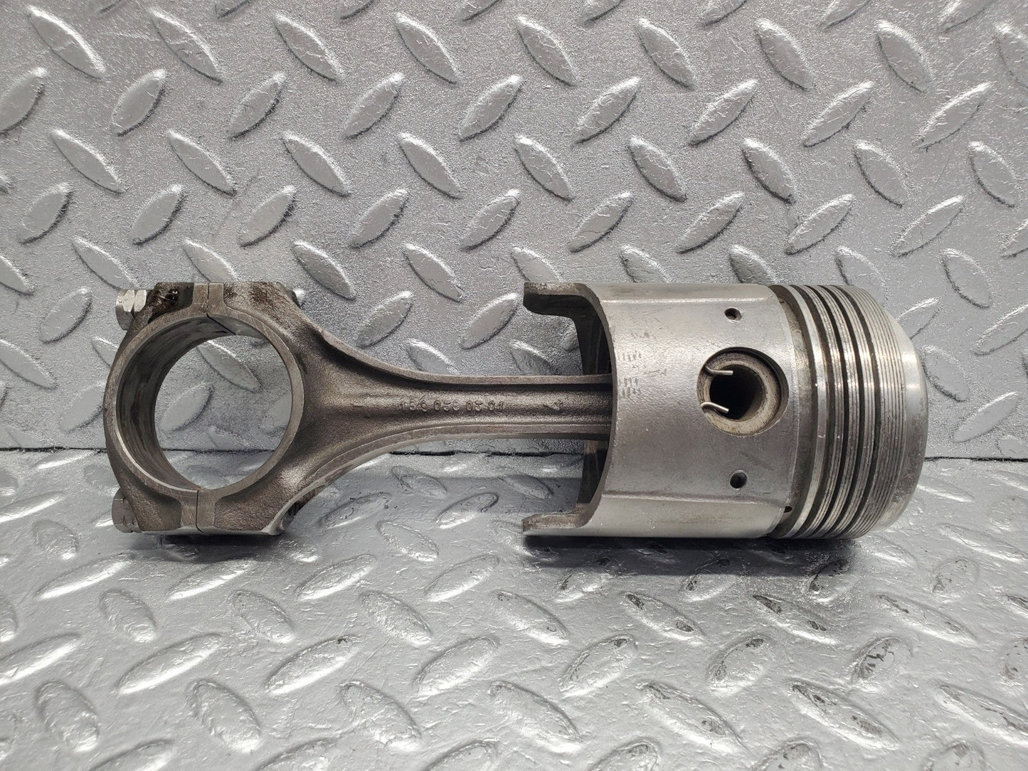 W112 piston with connecting rod used OEM