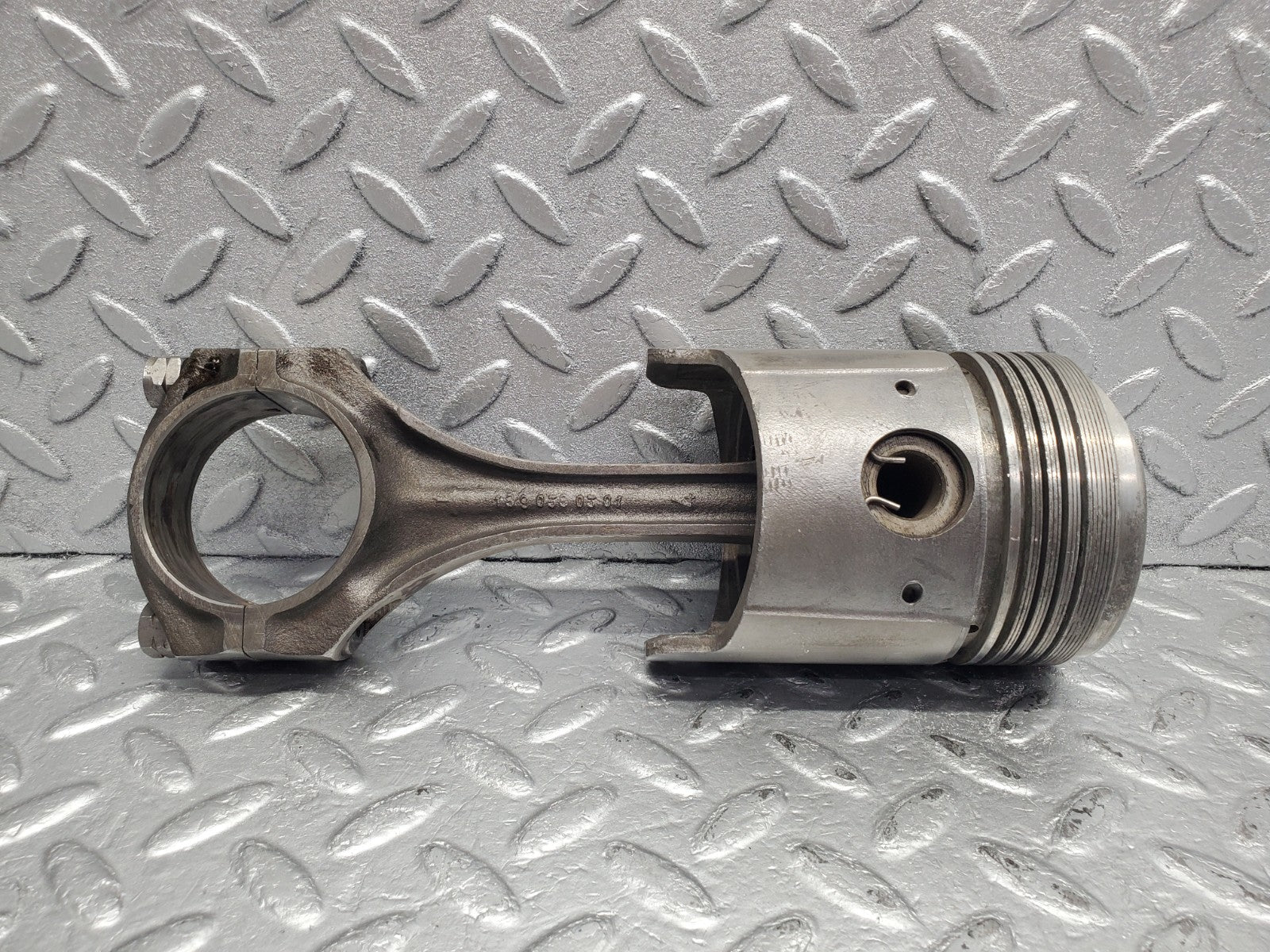 W112 piston with connecting rod used OEM