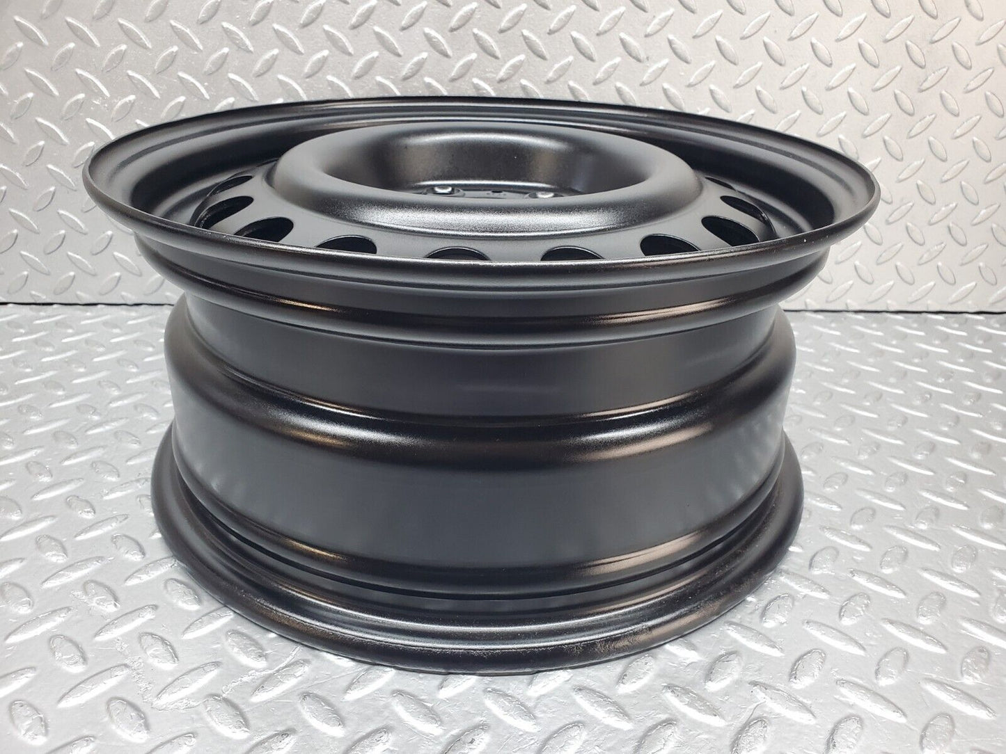 44879 Mercedes-Benz Steel Wheel 6.5Jx15H2 ET49 5x112 1244001202