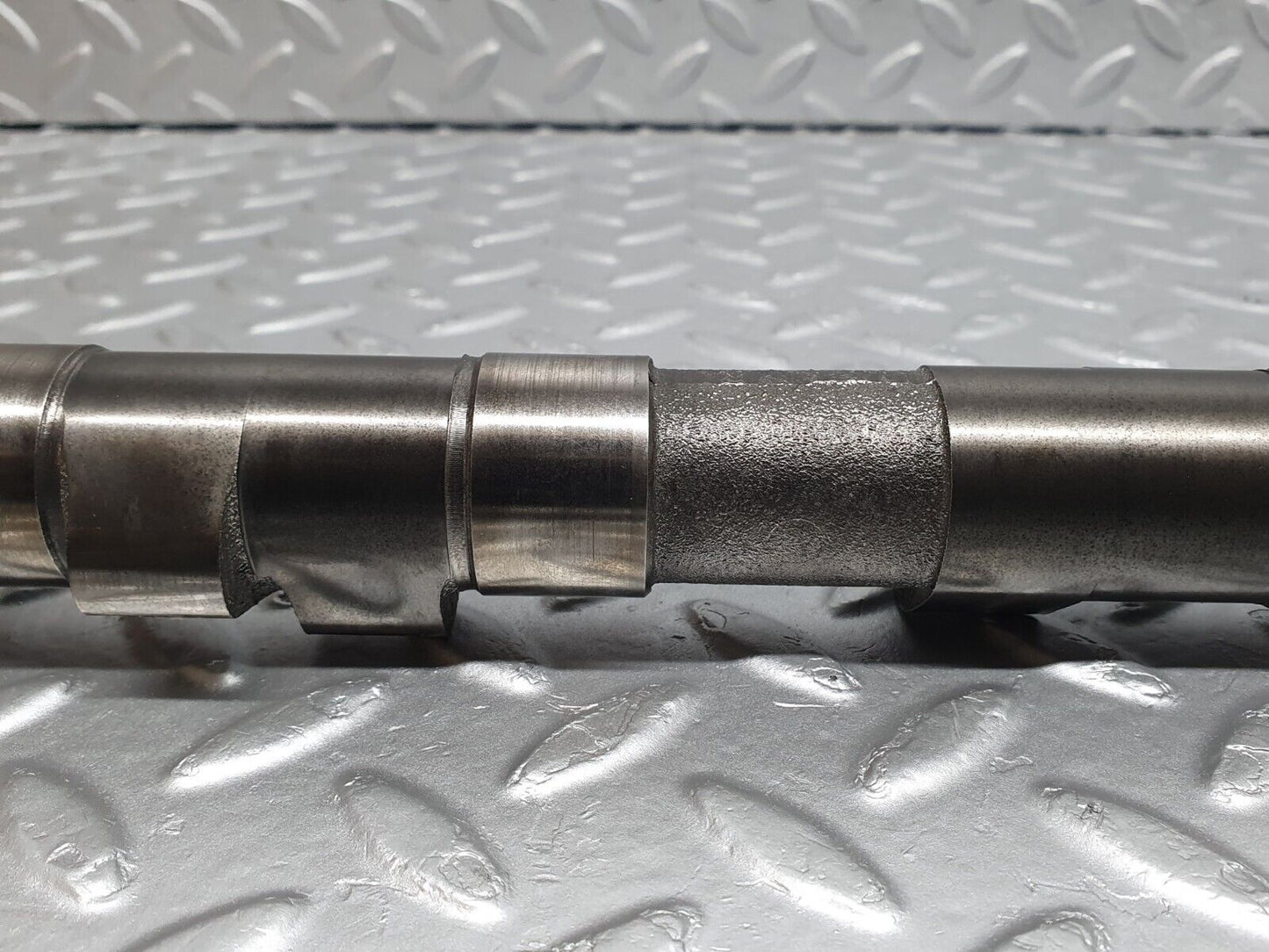 43079 Mercedes-Benz W123 230E Camshaft