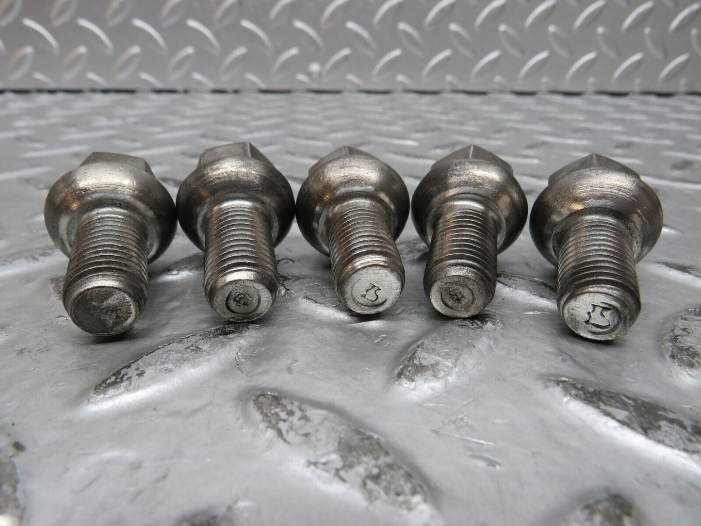 28543 Mercedes-Benz 5x Steel Wheel Lug Bolt M12x1.5