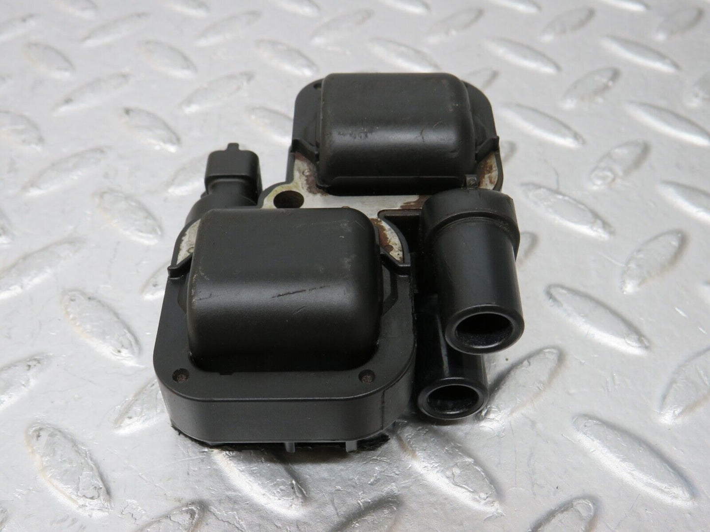 34918 Mercedes-Benz W210 320E Ignition Coil Bosch 0001587803 0221503035