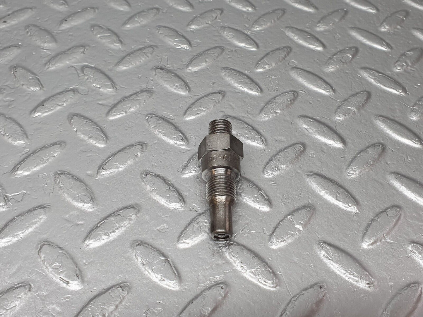 43365 Mercedes-Benz W108 280SE Fuel Injector Bosch DC8C45R2