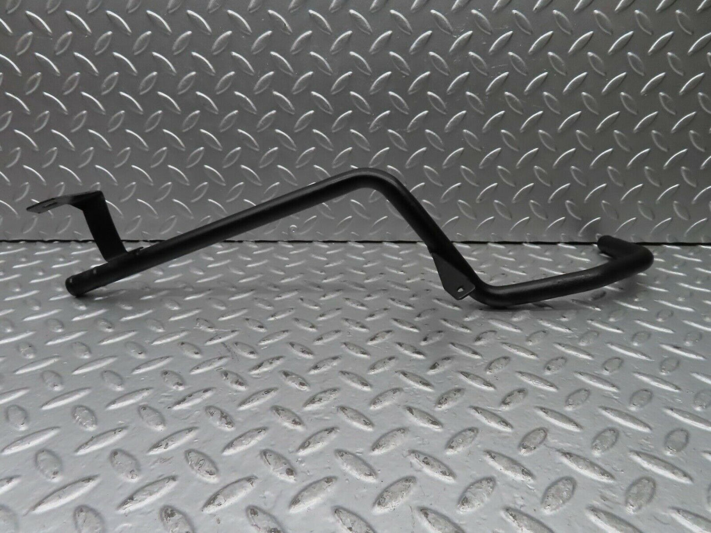 21596 Mercedes-Benz W126 300SE Coolant Pipe