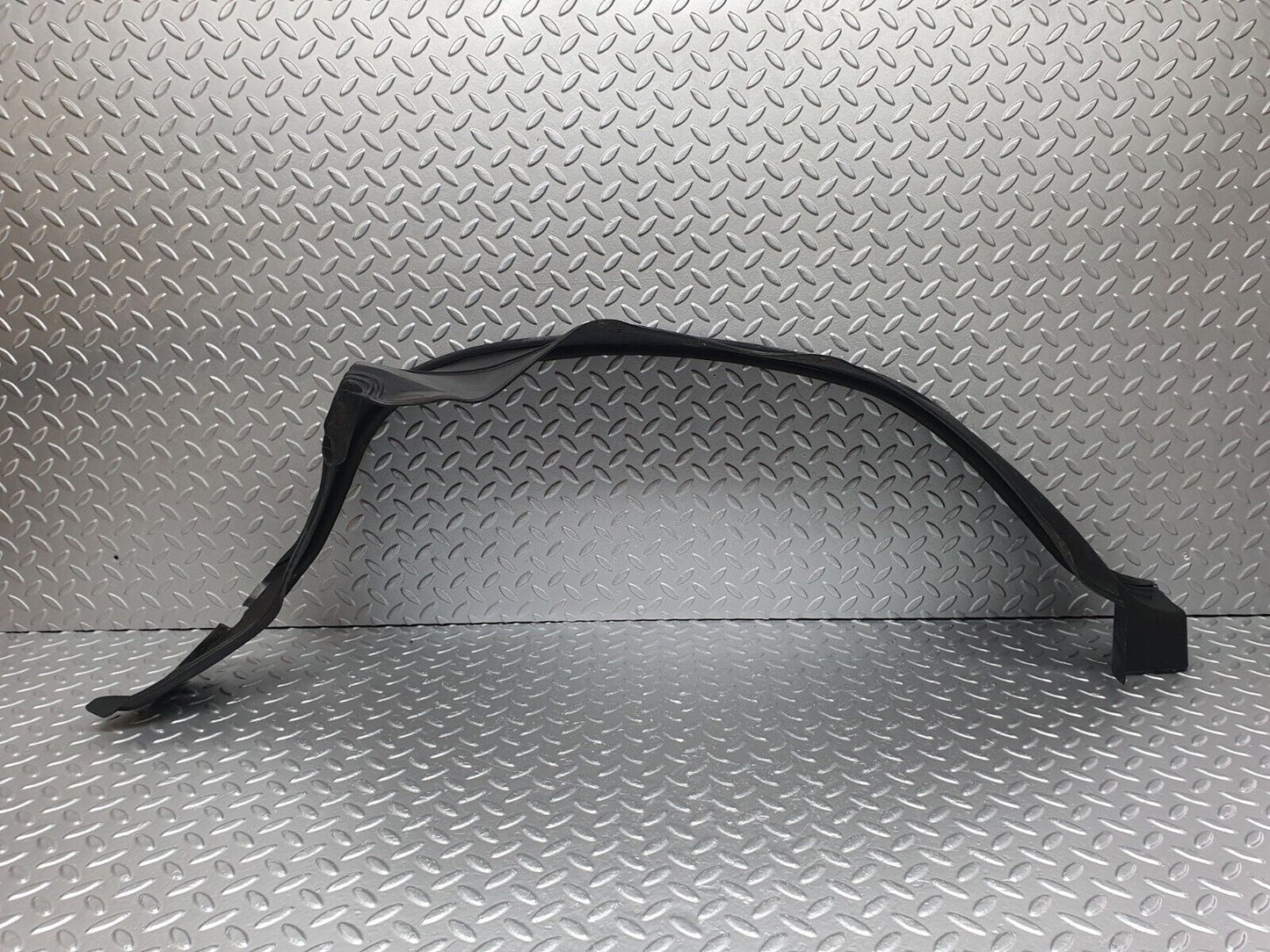 41274 Mercedes-Benz W126 300SE Front Left Inner Fender Splash Guard 1238840535
