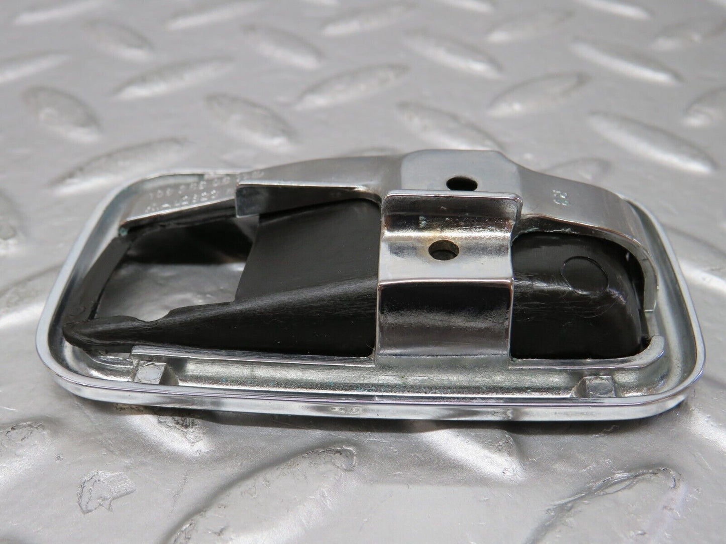 25575 Mercedes-Benz W123 200 Door Handle Surround Right 1087660611