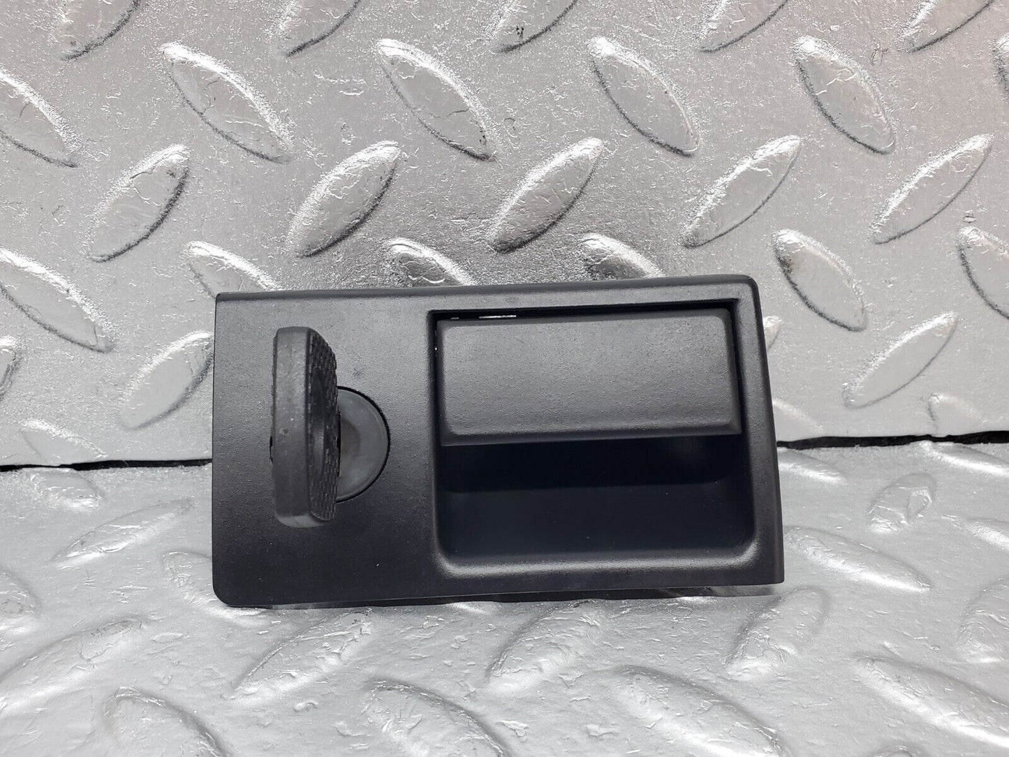 44804 Mercedes-Benz W124 220E Glove Box Door Lock With Key 1246800184
