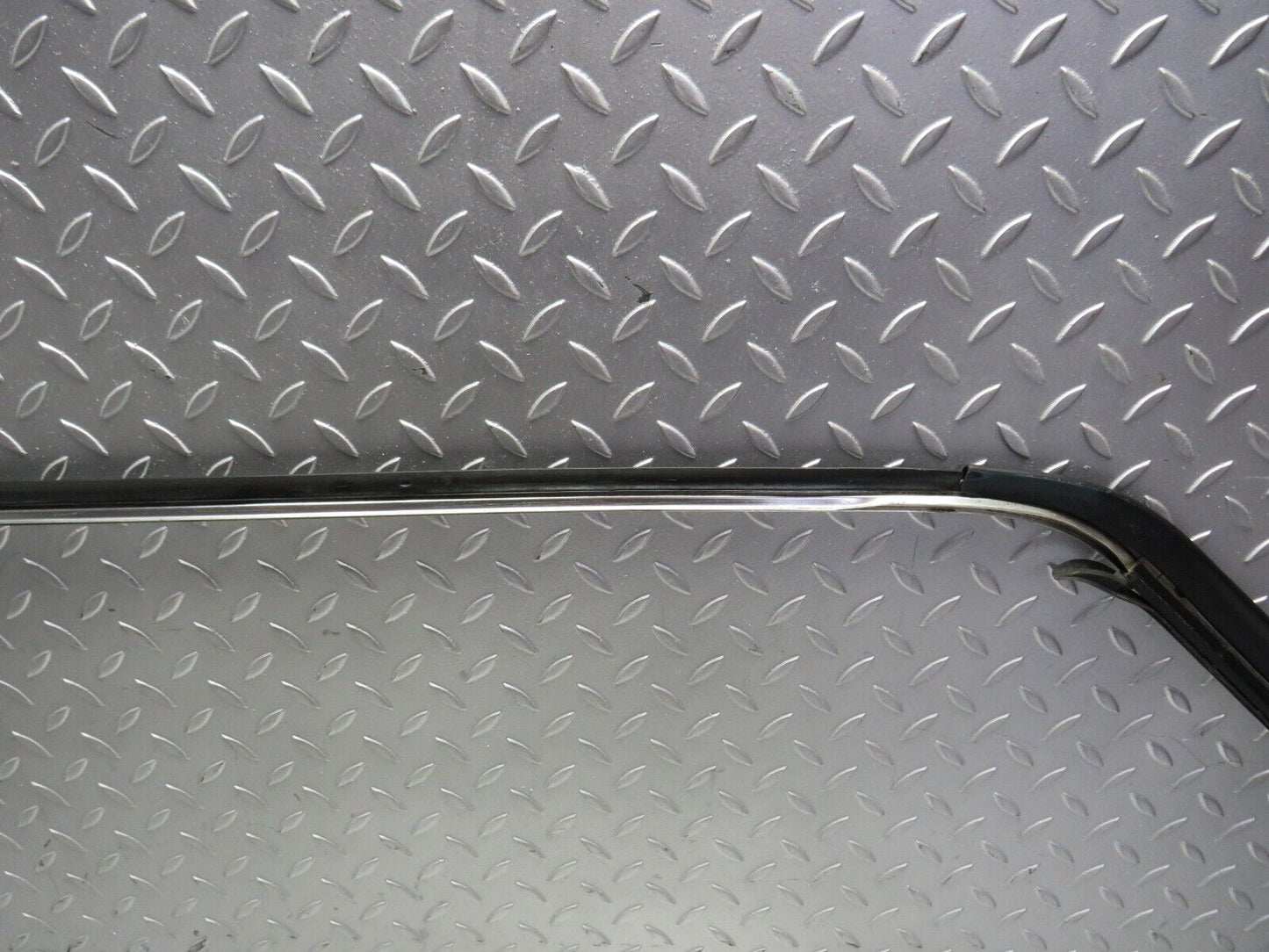 29944 Mercedes-Benz W123 230E Roof Chrome Moulding Trim Left Side