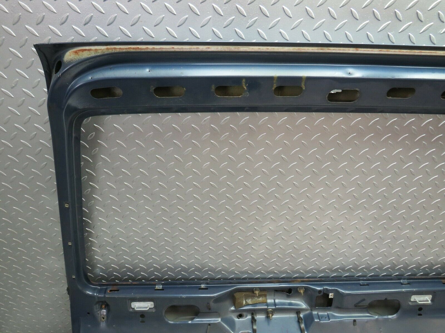 24407 Mercedes-Benz S124 220TE Wagon Tailgate Trunk Door