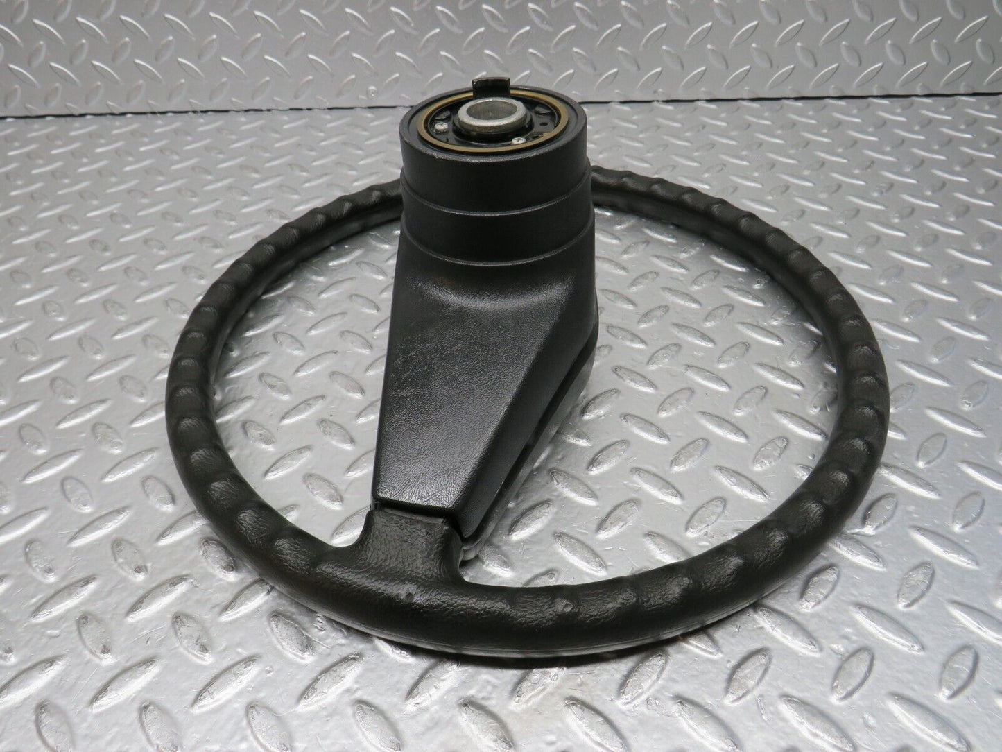30038 Porsche 924 Steering Wheel 690578