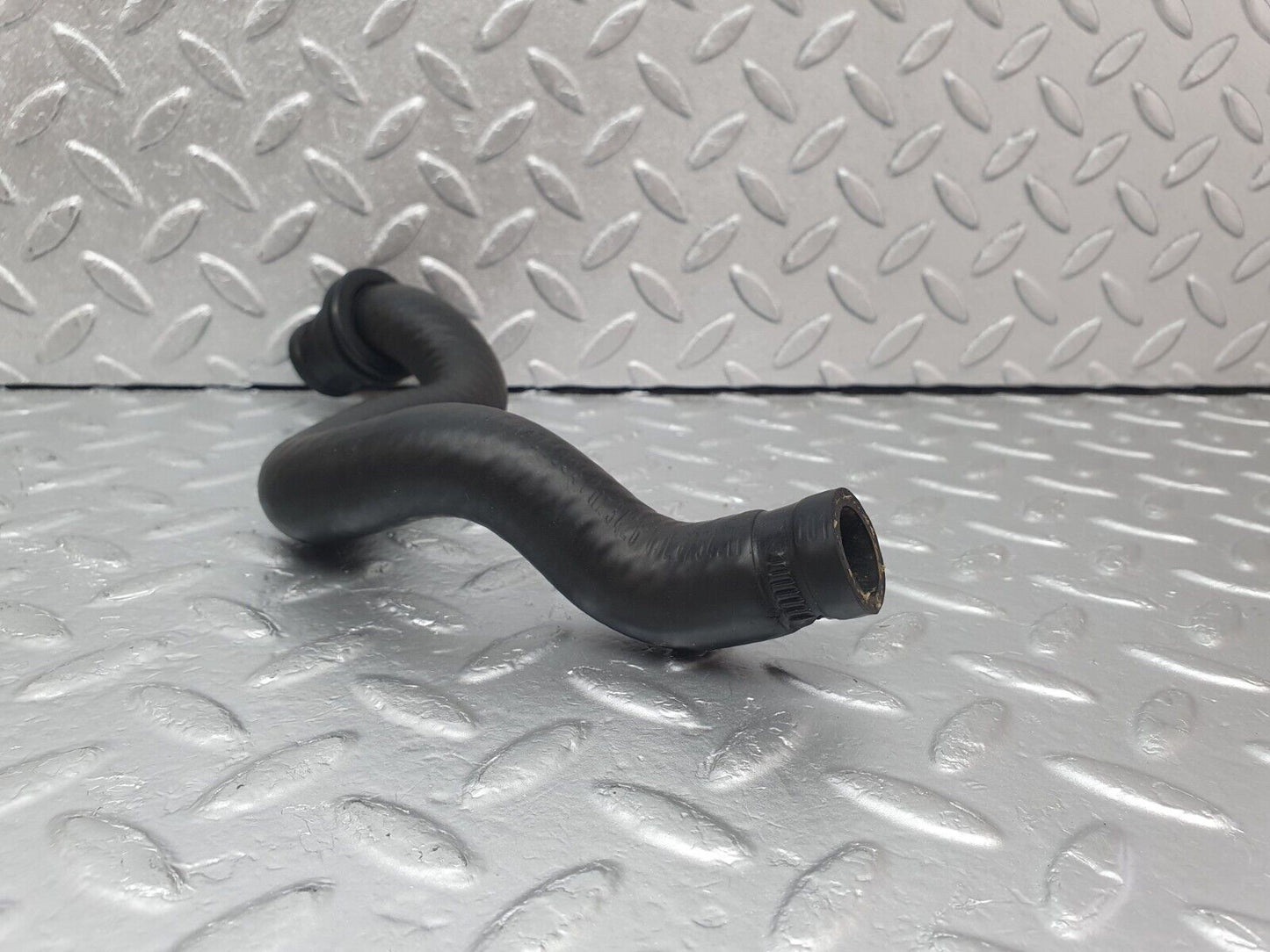 43682 Mercedes-Benz C126 380SEC Coupe Heater Hose Pipe 1268321094