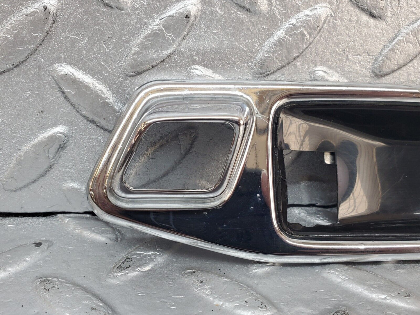 44392 Mercedes-Benz W123 280E Chrome Frame For Door Opener Left 1167660111