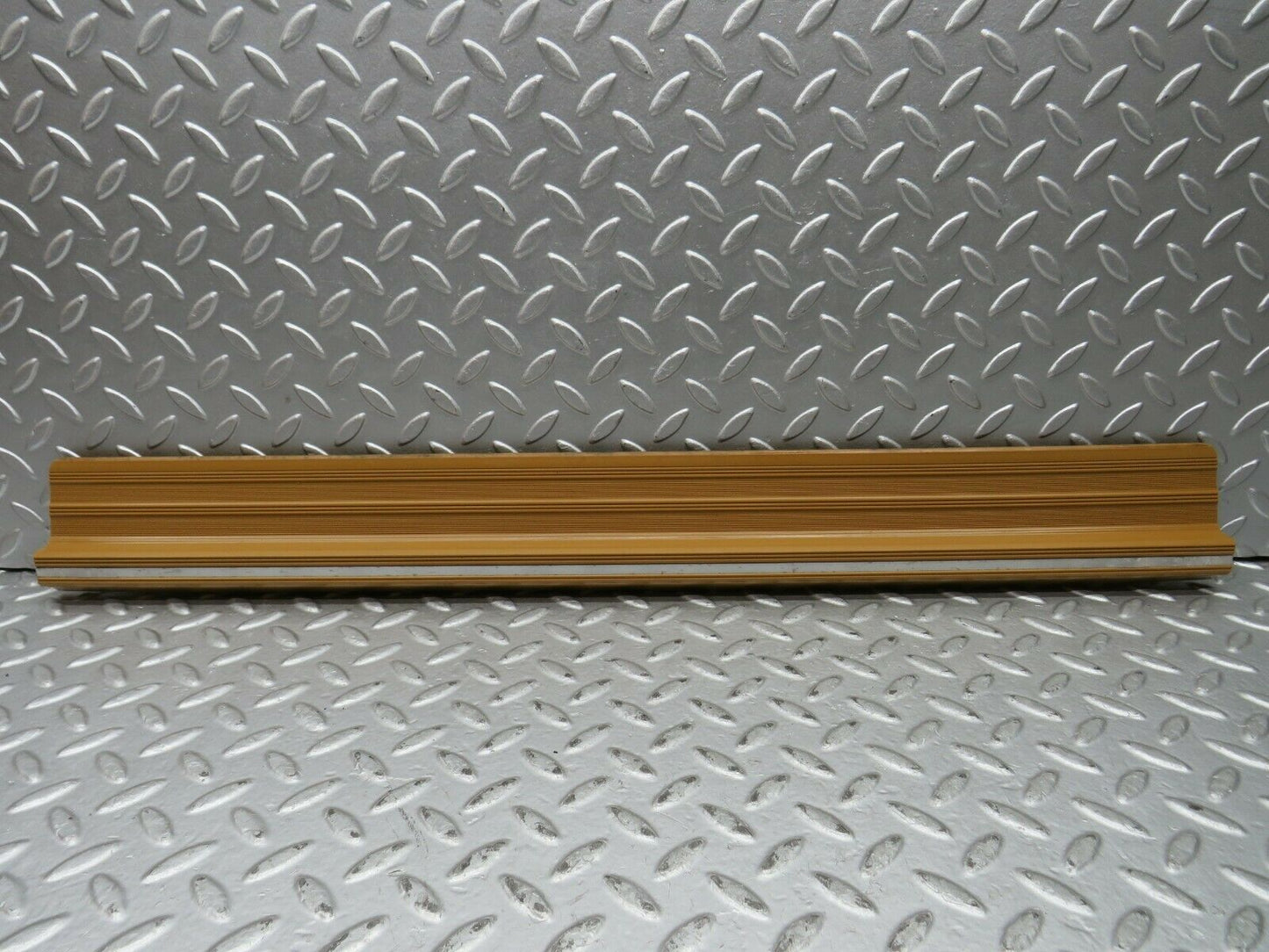 22049 Mercedes-Benz S123 280TE Wagon Front Left Door Sill Trim