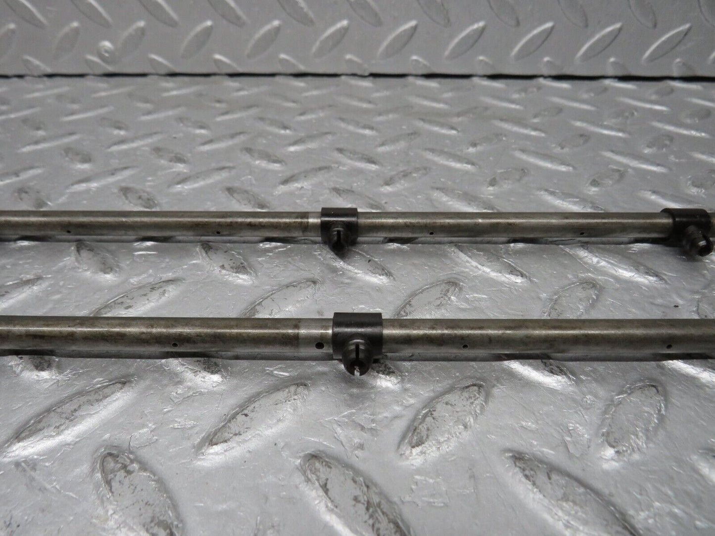 37649 Mercedes-Benz W109 300SEL Camshaft Oil Tube