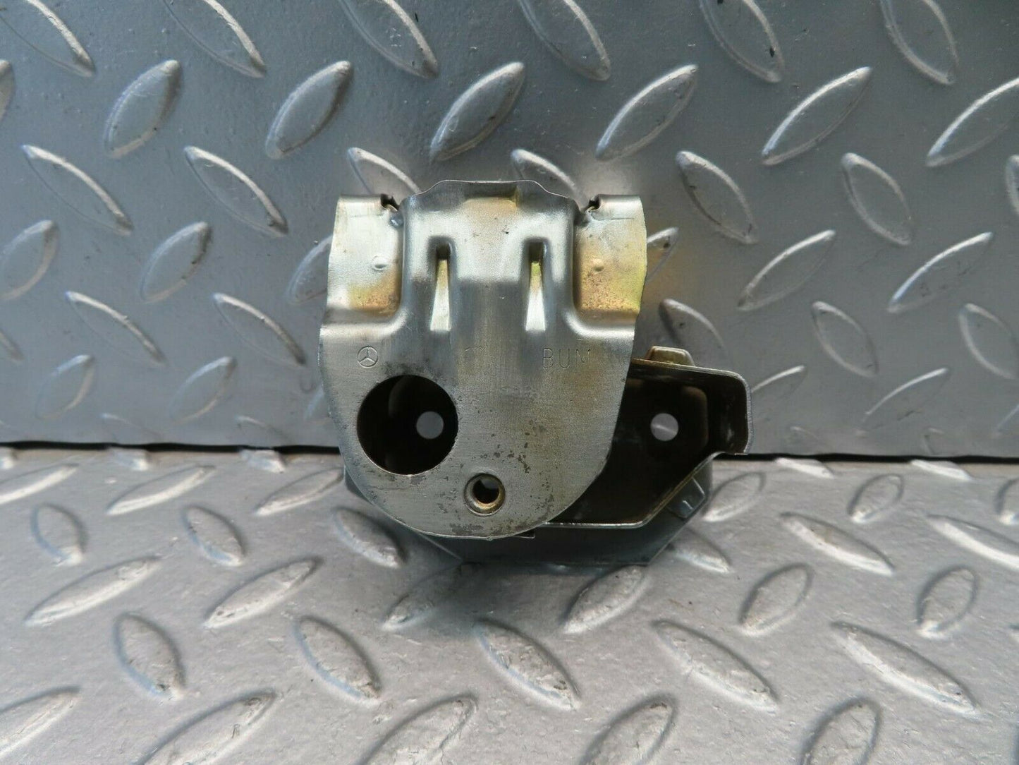 10921 Mercedes-Benz W123 230E Trunk Lock Latch