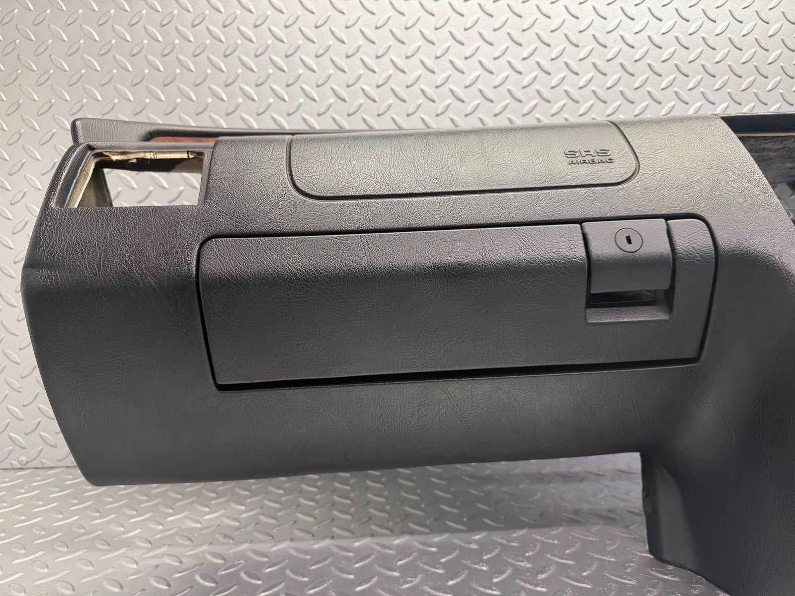 W202 dashboard black used OEM
