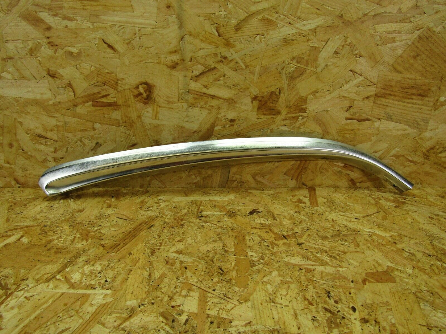 2178 Mercedes-Benz W116 350SE C Pillar Chrome Moulding Trim Right Side