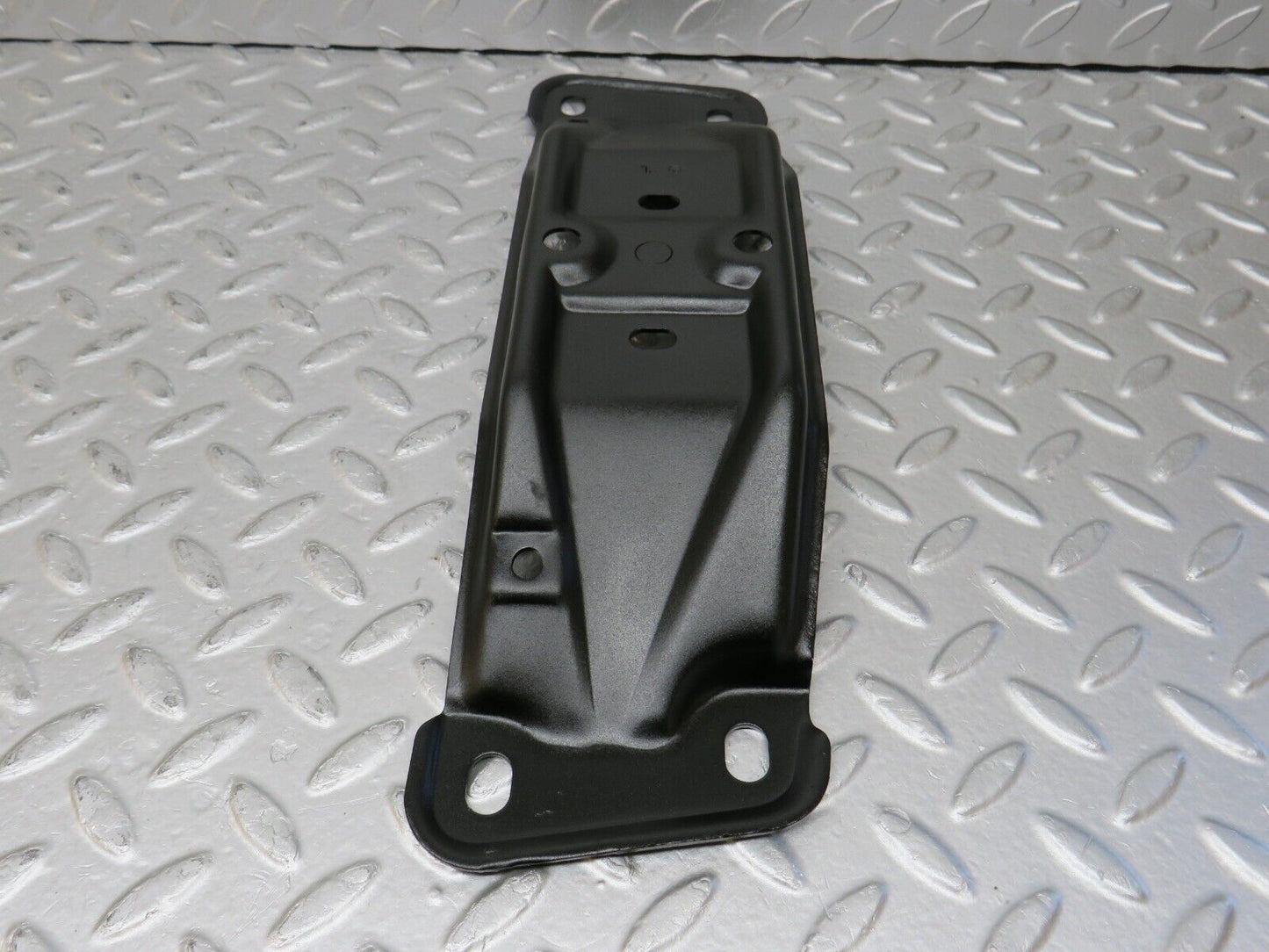 34602 Mercedes-Benz C126 380SEC Coupe Gearbox Mount Bracket