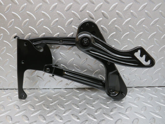 32525 Mercedes-Benz S124 300TE Wagon Bonnet Hinge Left 1248800128 1248870974